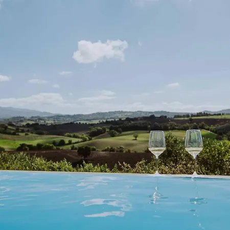 Tenuta Pianirossi Farm stay
