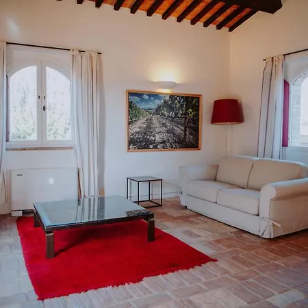 Tenuta Pianirossi Farma Cinigiano